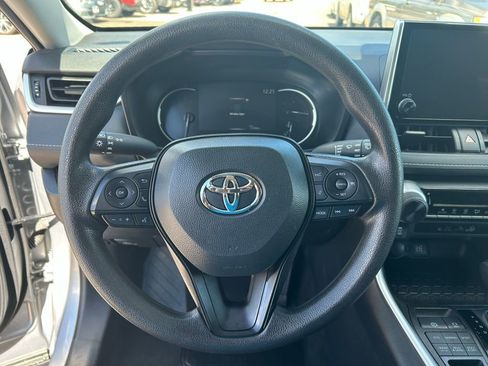 Used 2024 Toyota RAV4 LE image 16