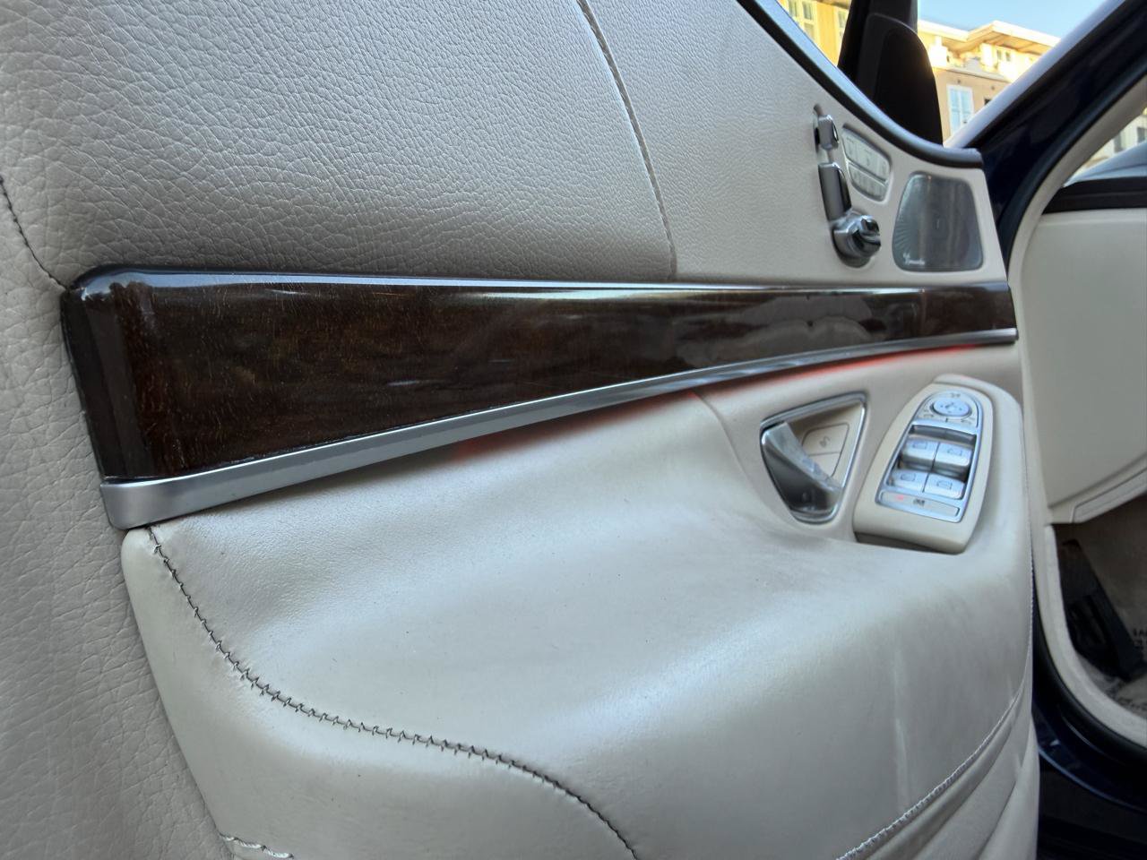 Used 2019 Mercedes-Benz S 560 Sedan image 41