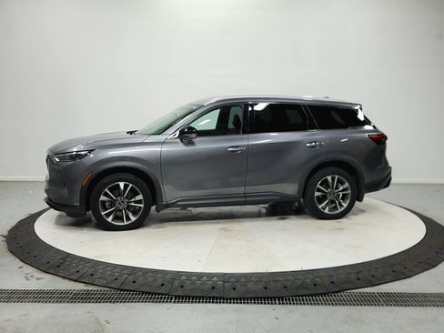 Used 2023 INFINITI QX60 Luxe w/ Performance Audio Package FWD image 5