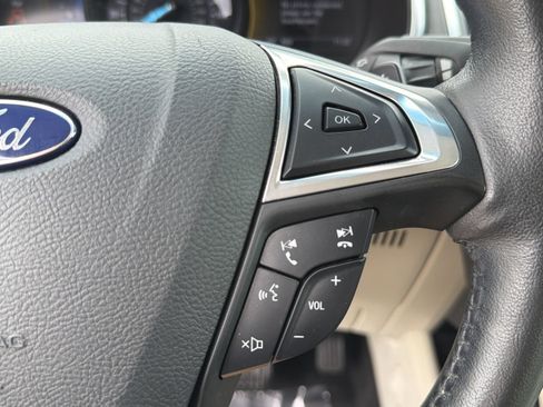 Used 2015 Ford Edge Titanium w/ Equipment Group 301A FWD image 21