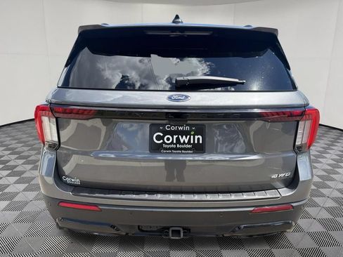 Used 2025 Ford Explorer ST-Line AWD/4WD image 7
