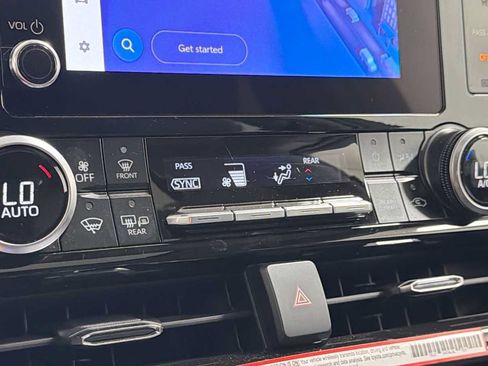 Certified 2026 Toyota Highlander XLE AWD/4WD image 21