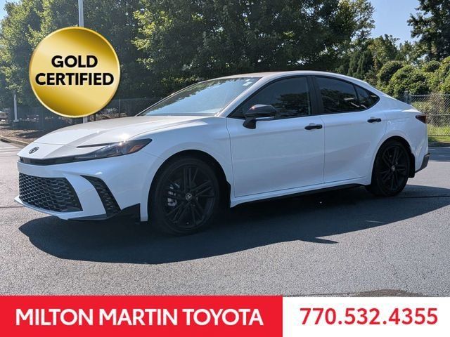 Certified 2026 Toyota Camry Hybrid FWD image 5