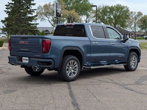 New 2026 GMC Sierra 1500 Denali w/ Technology Package AWD/4WD image 11