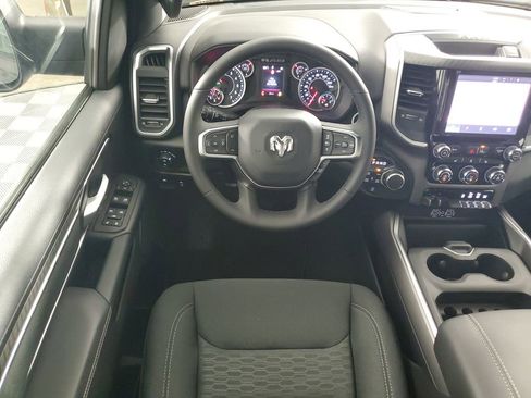 New 2026 RAM 1500 4x4 Crew Cab image 14
