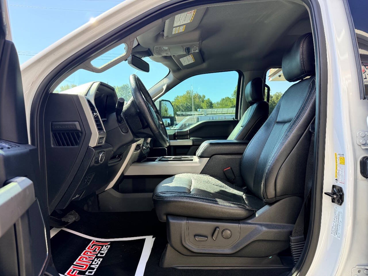 Used 2020 Ford F250 Lariat w/ Lariat Ultimate Package AWD/4WD image 22
