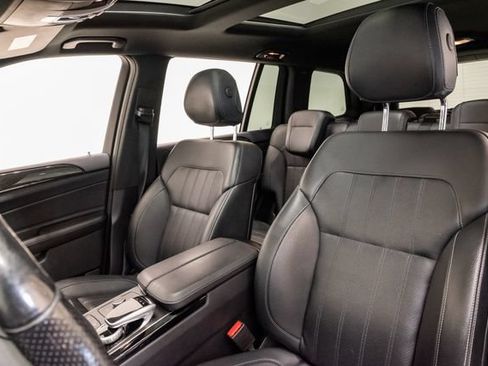 Used 2017 Mercedes-Benz GLS 450 4MATIC image 17