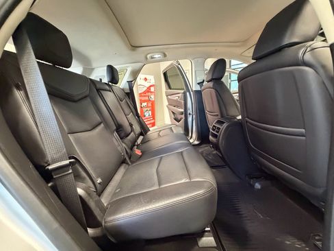 Used 2019 Cadillac XT5 Luxury AWD/4WD image 49