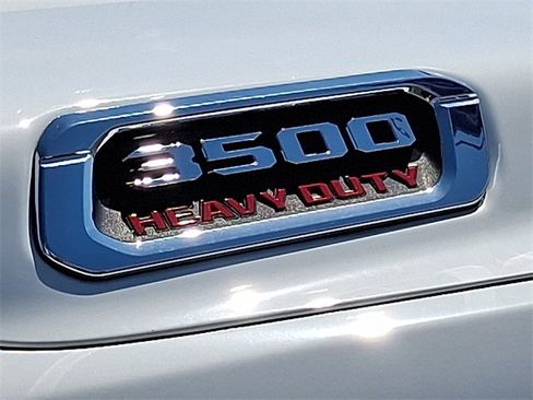 Used 2023 RAM 3500 Tradesman w/ Chrome Appearance Group image 28