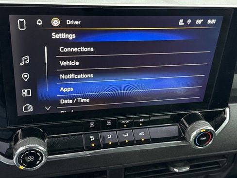 Used 2024 Chevrolet Colorado W/T w/ Safety Package image 28