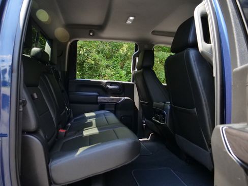 Used 2022 Chevrolet Silverado 2500 LTZ w/ LTZ Plus Package AWD/4WD image 43