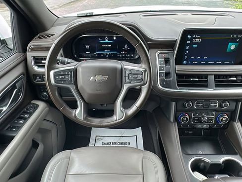 Used 2023 Chevrolet Tahoe Z71 image 17