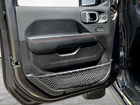 Used 2024 Jeep Gladiator Rubicon AWD/4WD image 19