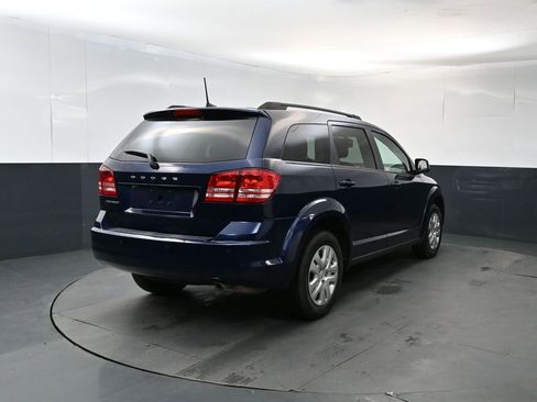 Used 2020 Dodge Journey SE w/ SE Popular Equipment Group FWD image 5