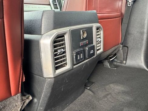 Used 2019 Ford F250 Platinum w/ Platinum Ultimate Package AWD/4WD image 30