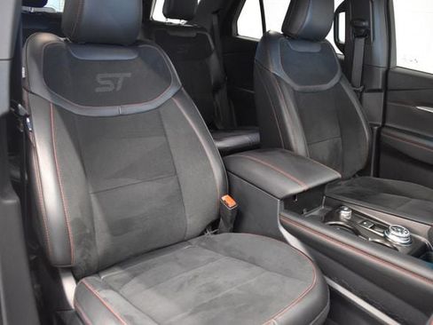 Used 2026 Ford Explorer ST w/ Sun And Sound Package AWD/4WD image 6