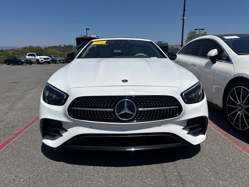 Used 2023 Mercedes-Benz E 450 Cabriolet image 2