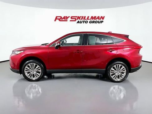 Used 2023 Toyota Venza Limited AWD/4WD image 4