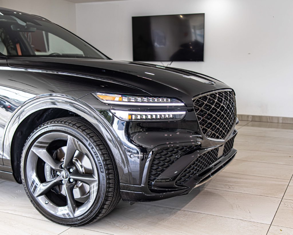 Used 2026 Genesis GV70 3.5T Sport Prestige AWD/4WD image 3