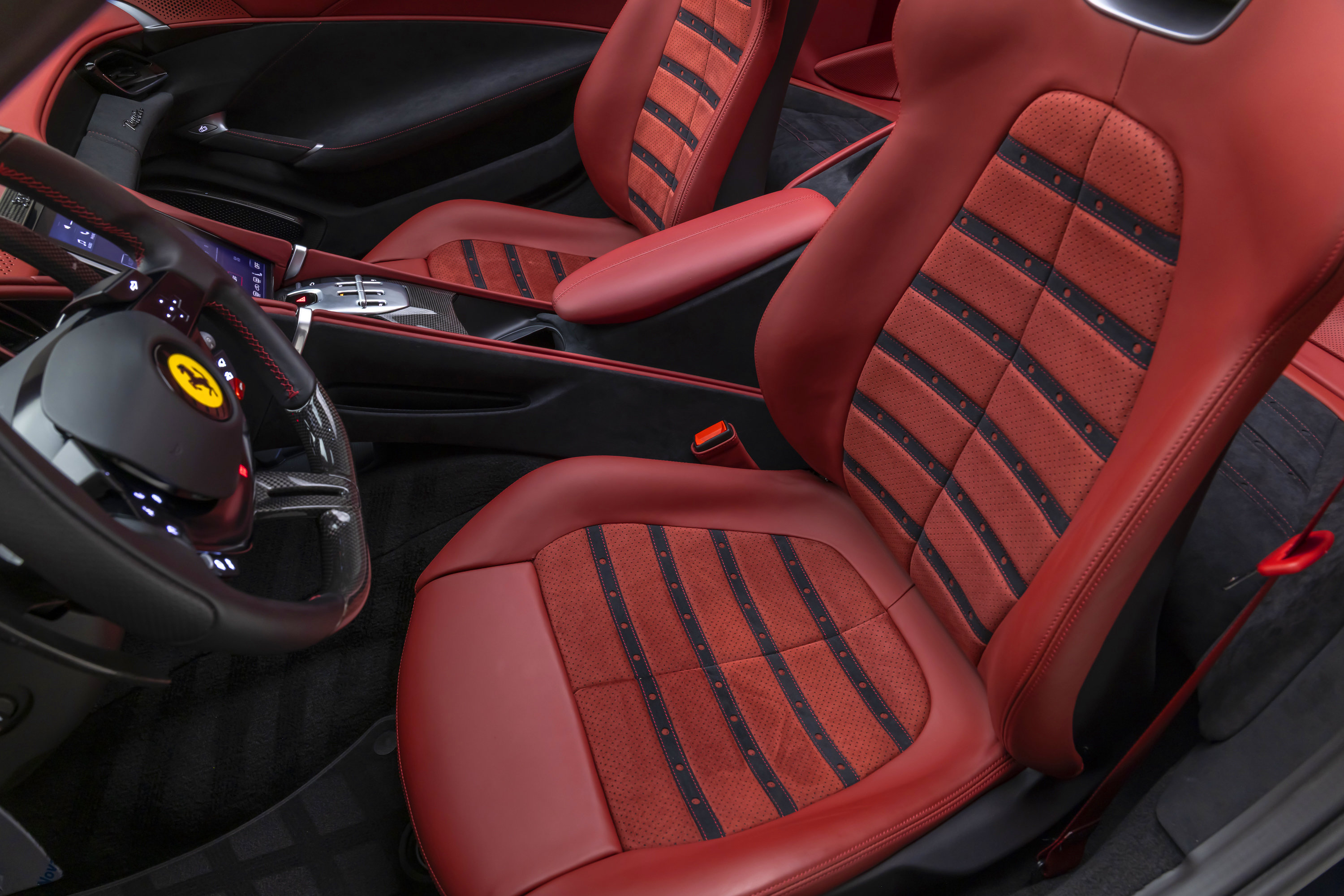 Certified 2024 Ferrari Roma Spider RWD image 69