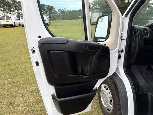 Used 2015 RAM ProMaster 1500 w/ Cargo Convenience Group image 21