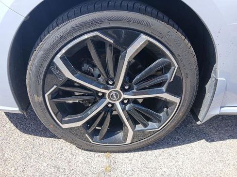 Certified 2025 Nissan Altima 2.5 SR FWD image 4