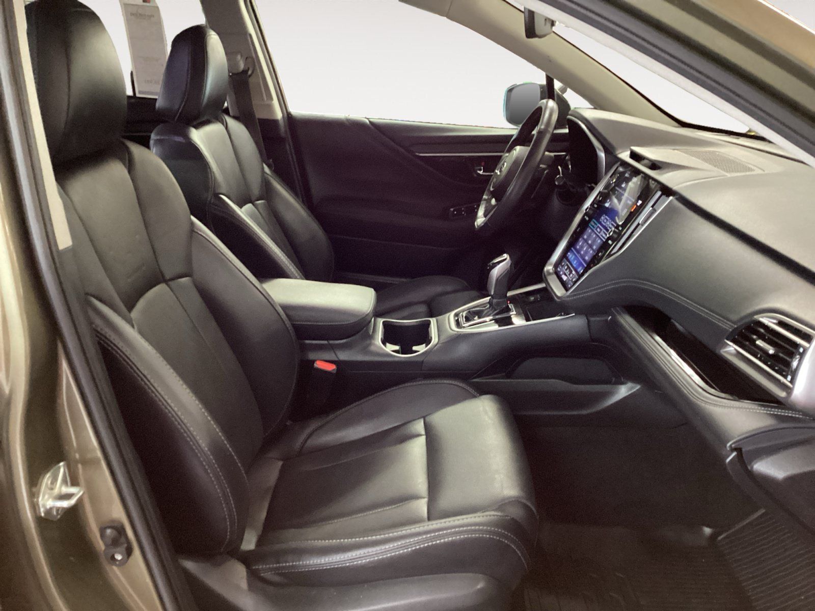 Certified 2024 Subaru Outback Limited XT AWD/4WD image 15