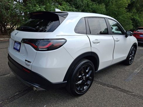 Certified 2024 Honda HR-V Sport image 6