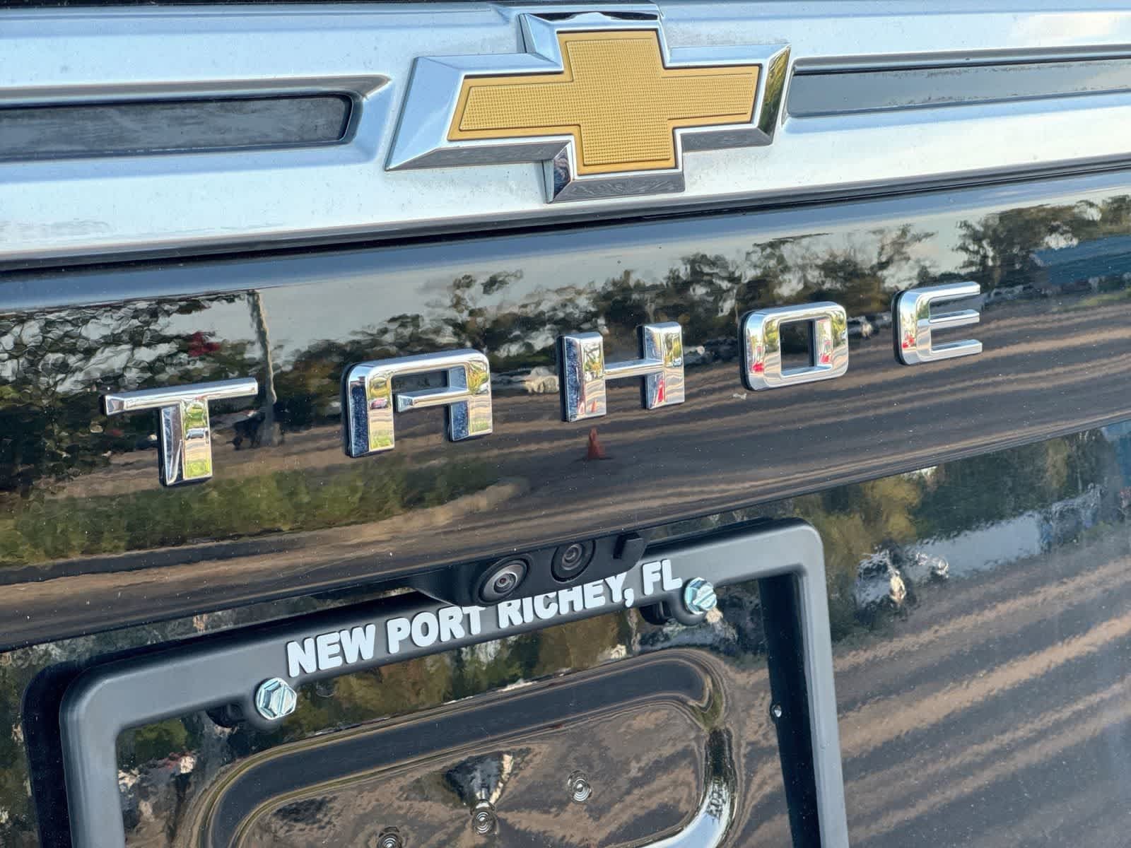 Used 2024 Chevrolet Tahoe High Country w/ Advanced Technology Package AWD/4WD image 19
