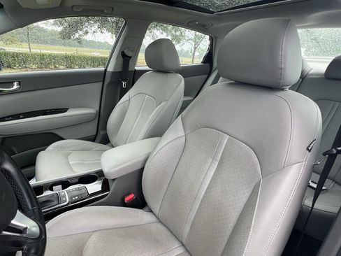 Used 2016 Kia Optima EX w/ Premium Package FWD image 16
