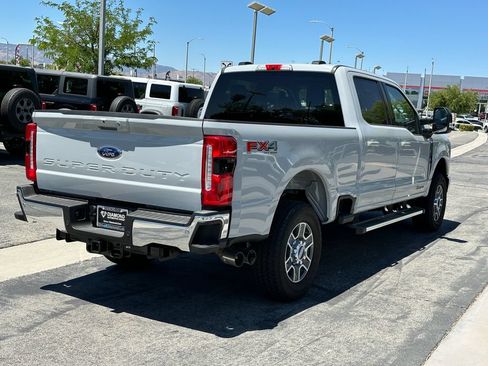 New 2026 Ford F250 Lariat w/ FX4 Off-Road Package AWD/4WD image 7