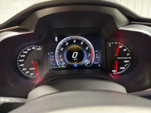 Used 2016 Chevrolet Corvette Stingray Coupe w/ 2LT Preferred Equipment Group image 21