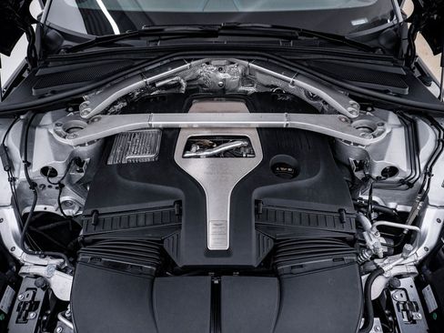 Used 2024 Aston Martin DBX 707 image 34