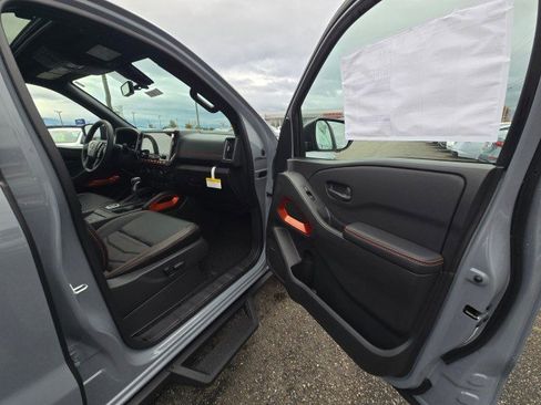 New 2026 Nissan Frontier PRO-4X w/ Pro Premium Package image 10