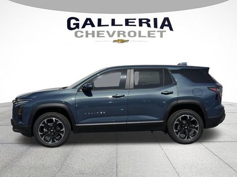New 2026 Chevrolet Equinox LT w/ Convenience Package II FWD image 4