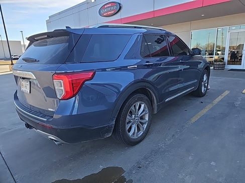 Used 2021 Ford Explorer Limited w/ Equipment Group 301A image 6