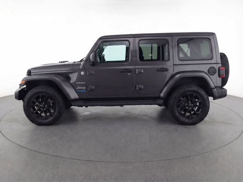 Used 2021 Jeep Wrangler Unlimited Sahara w/ Cold Weather Group image 6