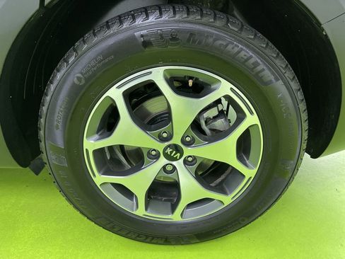 Used 2020 Kia Telluride EX image 14