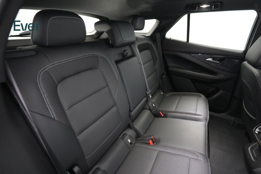 Used 2024 Chevrolet Blazer EV LT AWD/4WD image 5
