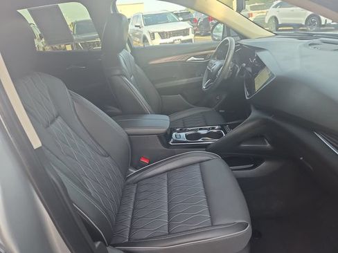 Used 2023 Buick Envision Avenir AWD/4WD image 18
