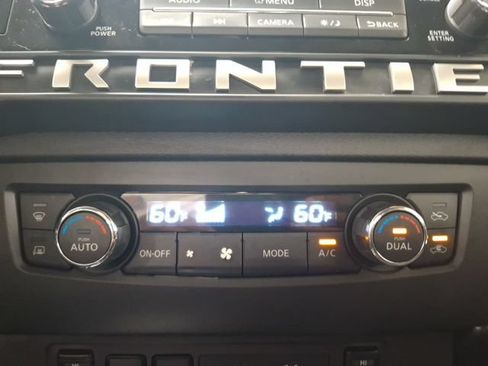 Used 2025 Nissan Frontier SV w/ SV Convenience Package AWD/4WD image 29
