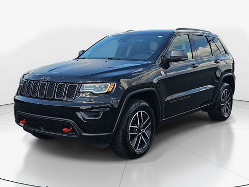 Used 2021 Jeep Grand Cherokee Trailhawk w/ Trailhawk Luxury Group AWD/4WD image 11