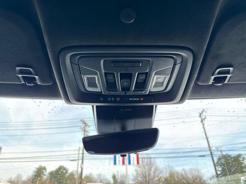 Used 2022 GMC Sierra 1500 Denali Ultimate AWD/4WD image 89