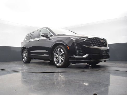Certified 2023 Cadillac XT6 Premium Luxury w/ LPO, Floor Liner Package AWD/4WD image 48