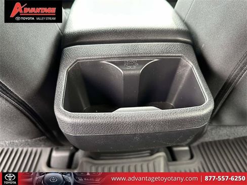 Certified 2023 Toyota Tacoma TRD Off-Road image 13