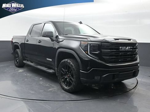 Used 2024 GMC Sierra 1500 Elevation w/ LPO, Elevation Black Package AWD/4WD image 1