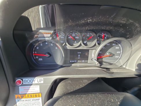 New 2025 GMC Sierra 3500 Pro w/ Convenience Package image 48