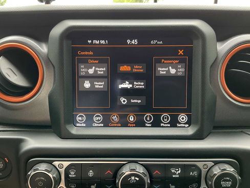 Used 2022 Jeep Gladiator Mojave w/ LED Lighting Group AWD/4WD image 14