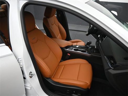 Certified 2025 Cadillac CT4 Premium Luxury image 19
