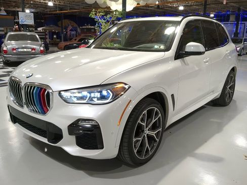 Used 2019 BMW X5 xDrive40i w/ M Sport Package AWD/4WD image 1